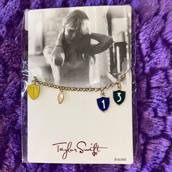 Taylor Swift Other - *NEW* Taylor Swift RED 13 Charm Bracelet RARE